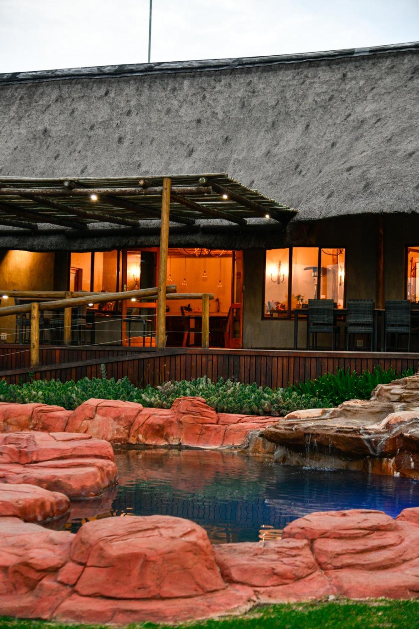 The Springbok Lodge Ladysmith Exterior foto